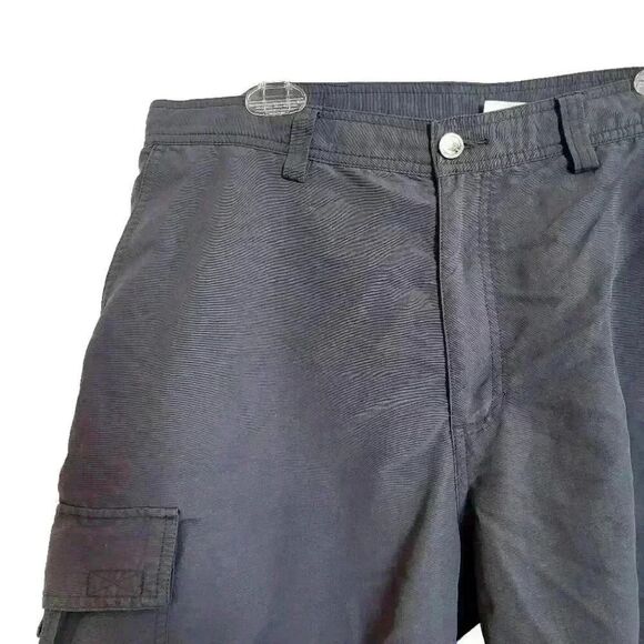 The North Face Men's Charcoal Nylon Cargo Shorts - Picture 3 of 13